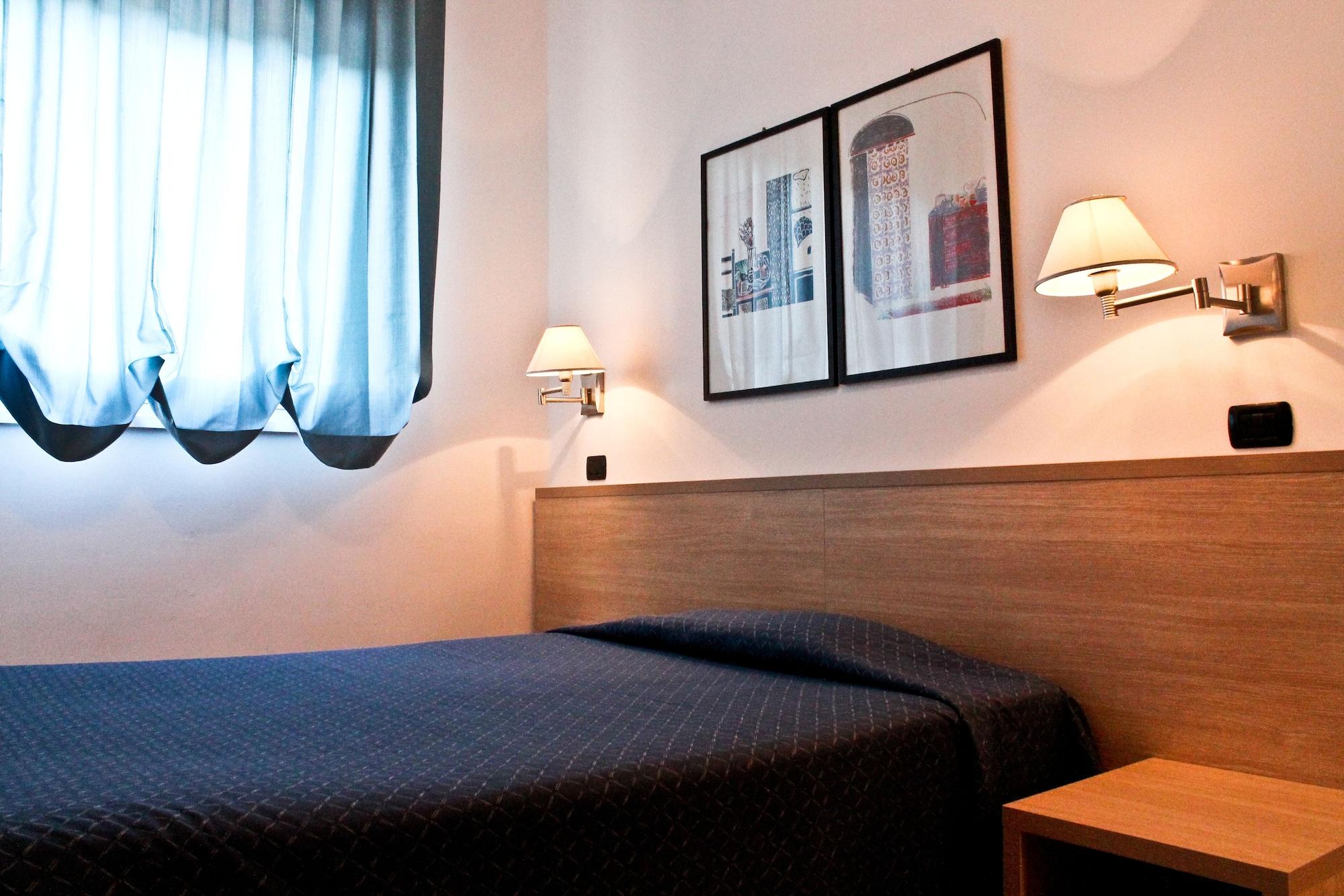 Hotel Majesty Bari Eksteriør billede
